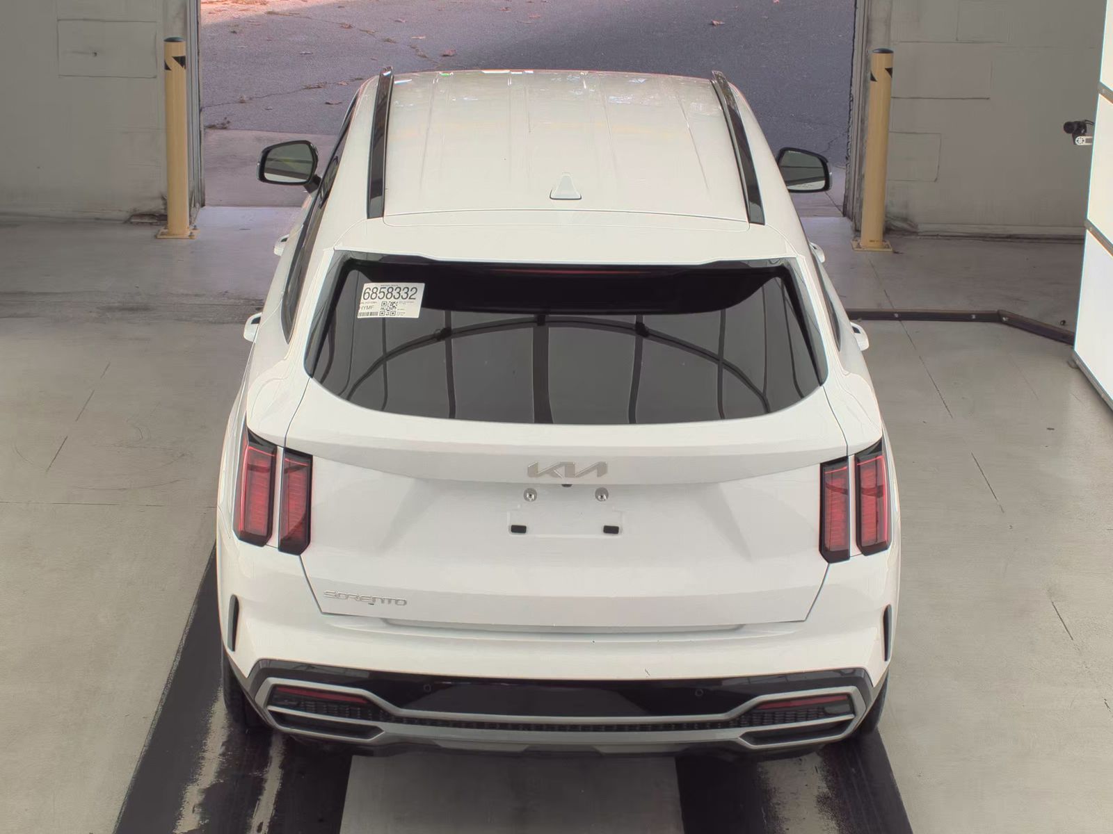 2023 Kia Sorento S FWD