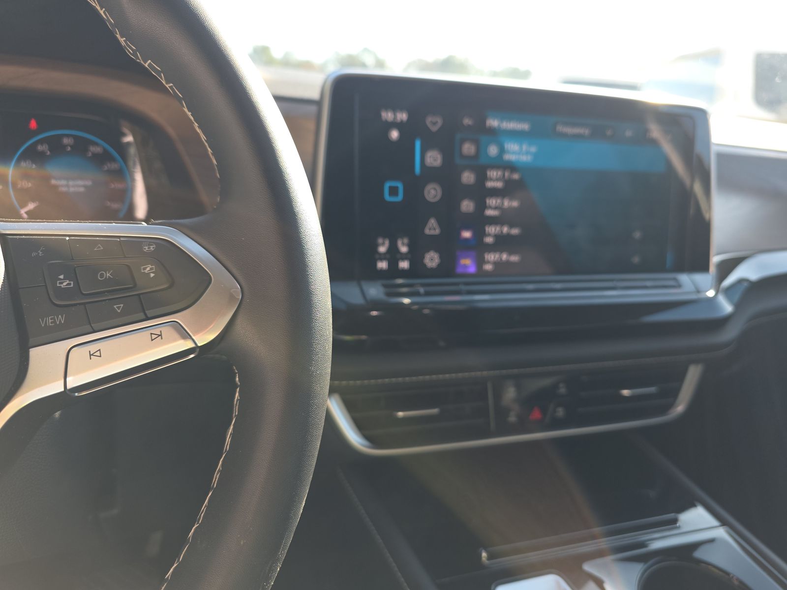 2024 Volkswagen Atlas 2.0T SE AWD