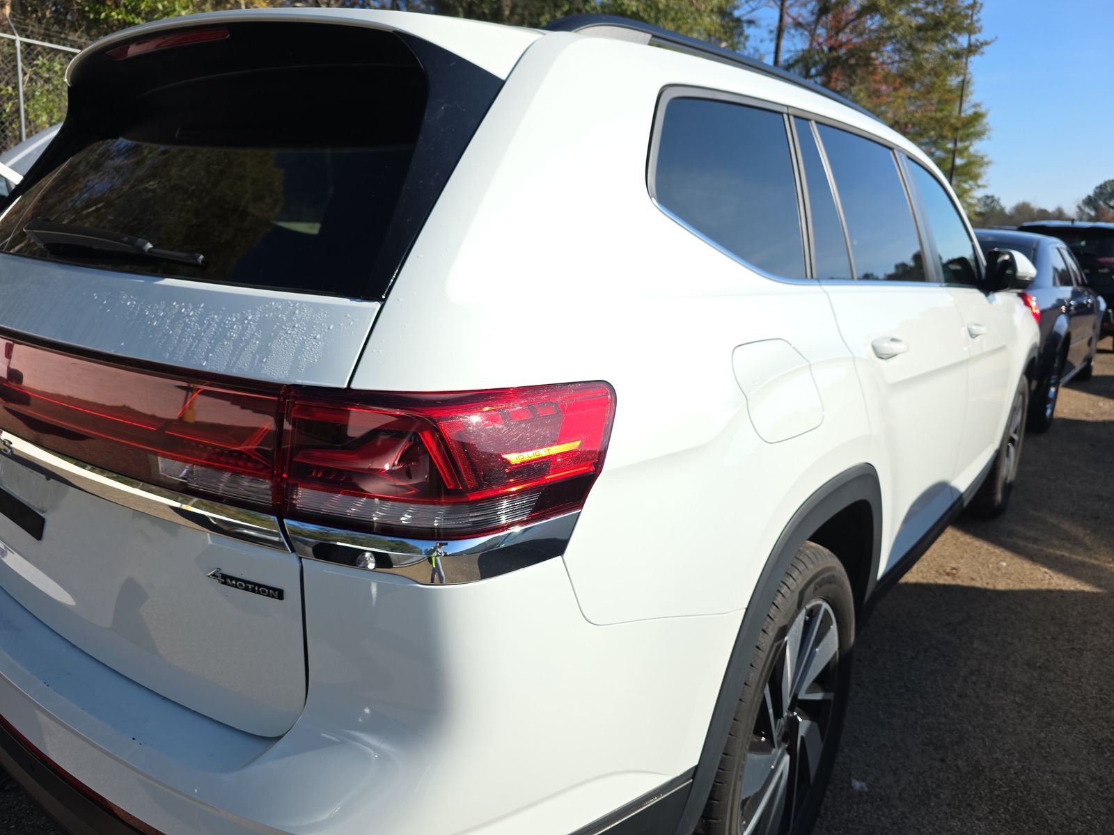 2024 Volkswagen Atlas 2.0T SE AWD