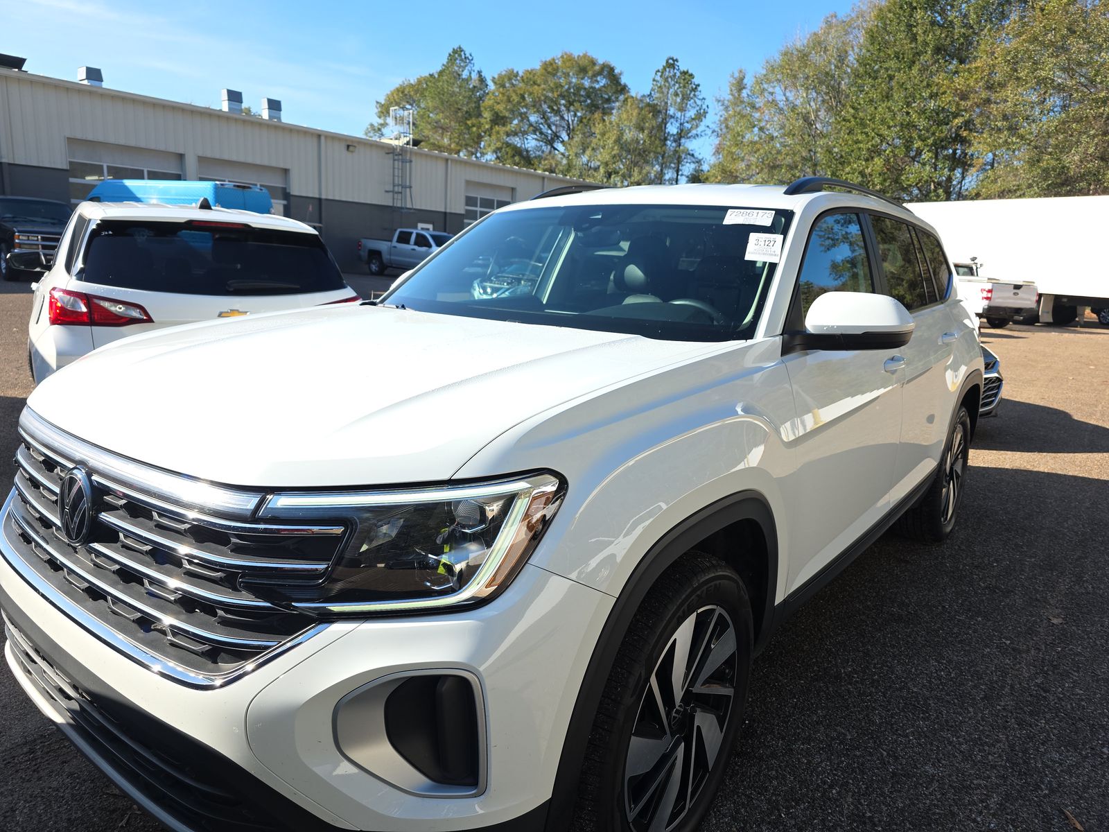 2024 Volkswagen Atlas 2.0T SE AWD