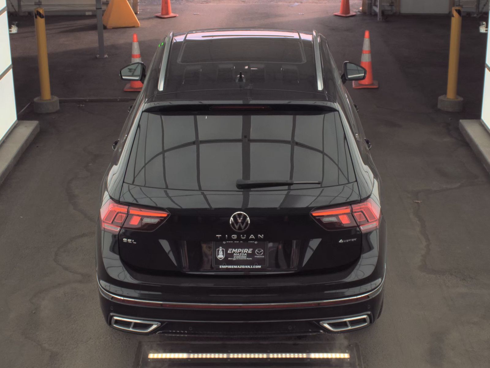 2023 Volkswagen Tiguan 2.0T SEL R-Line AWD