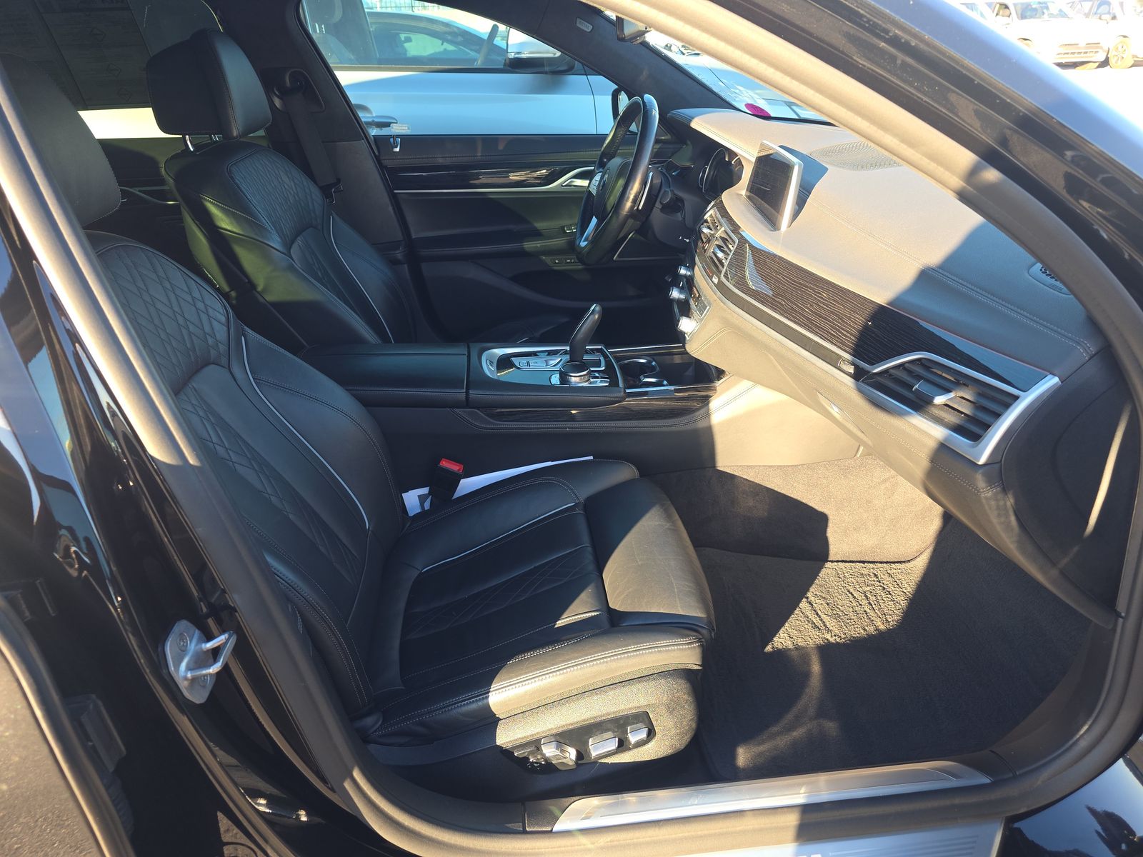 2019 BMW 7 Series 750i RWD