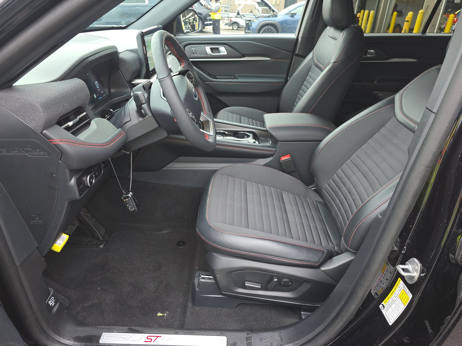 2025 Ford Explorer ST-Line AWD