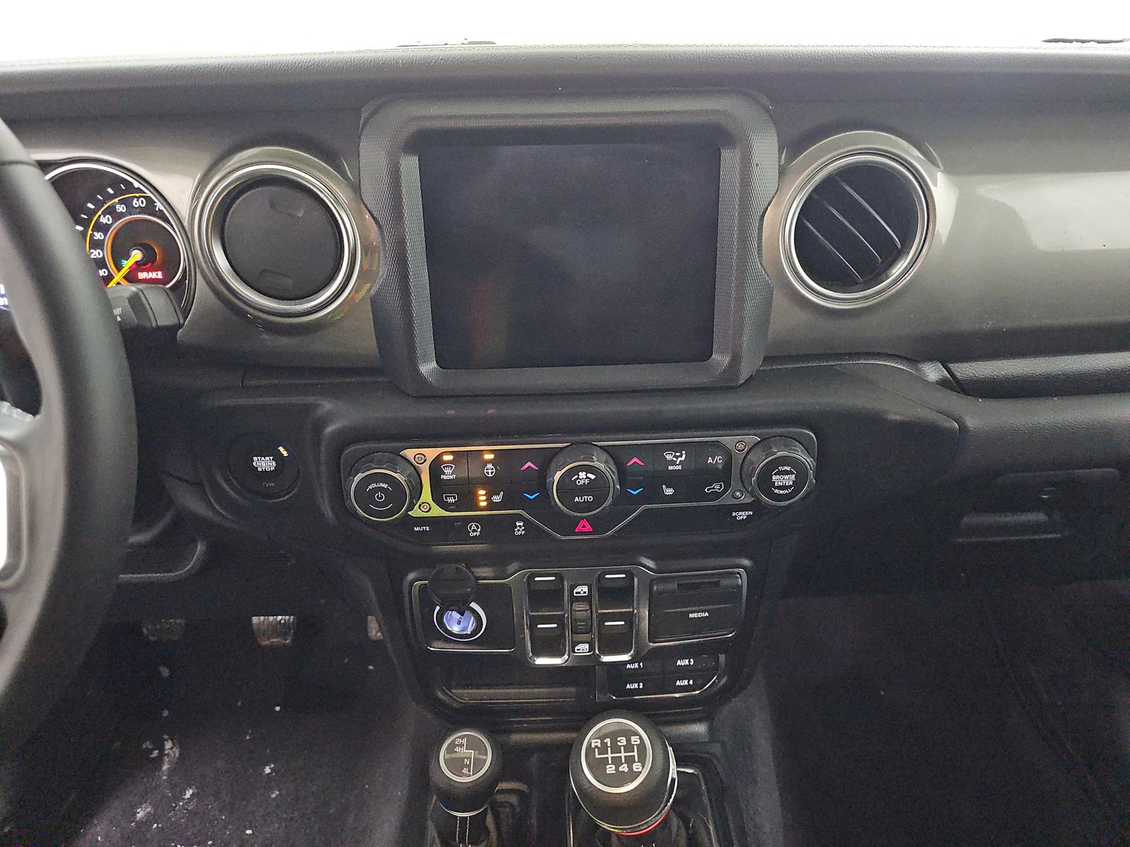 2022 Jeep Wrangler Unlimited Sahara AWD