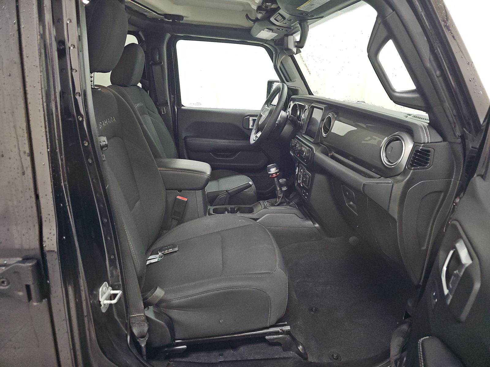 2022 Jeep Wrangler Unlimited Sahara AWD