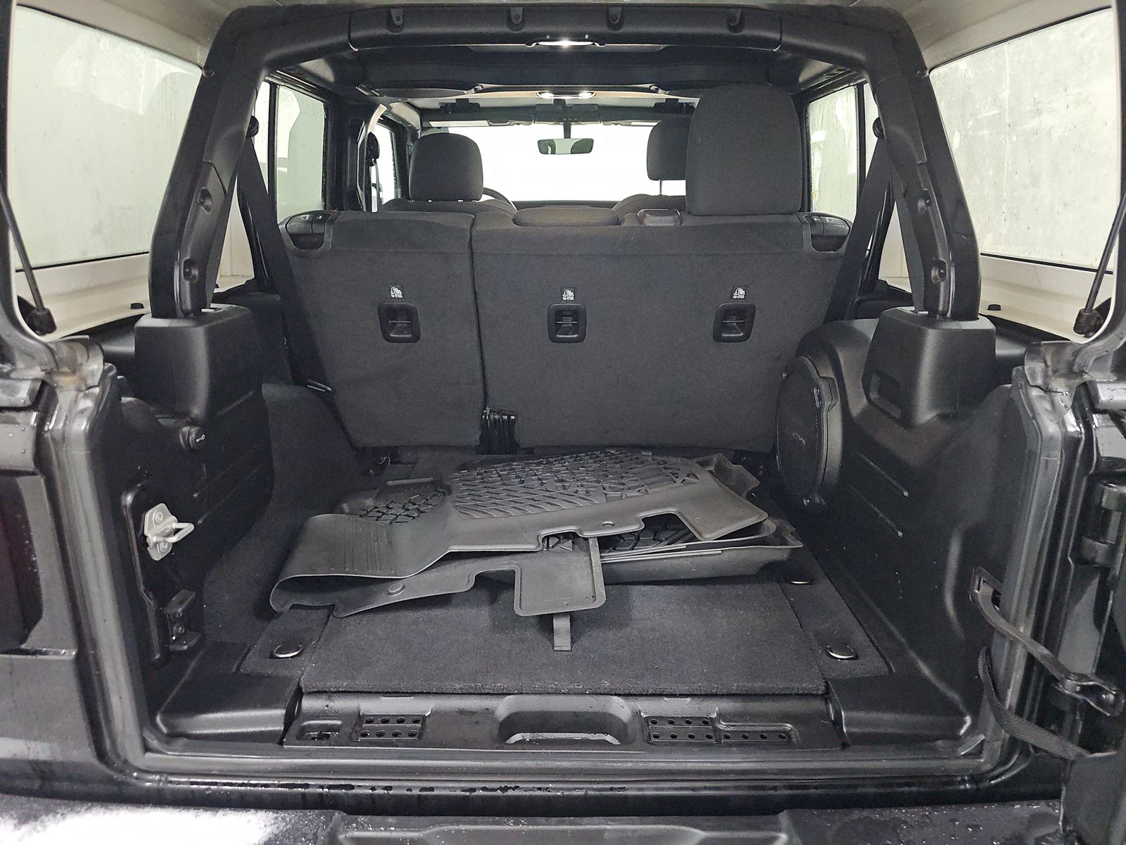 2022 Jeep Wrangler Unlimited Sahara AWD