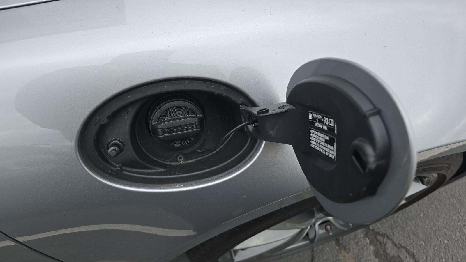 2022 Porsche 911 Carrera RWD