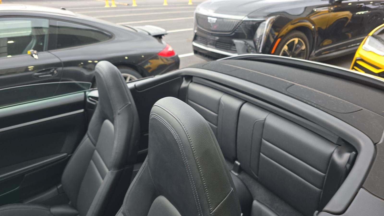 2022 Porsche 911 Carrera RWD