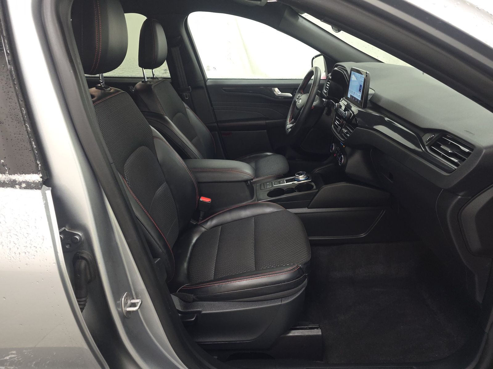 2024 Ford Escape ST-Line AWD