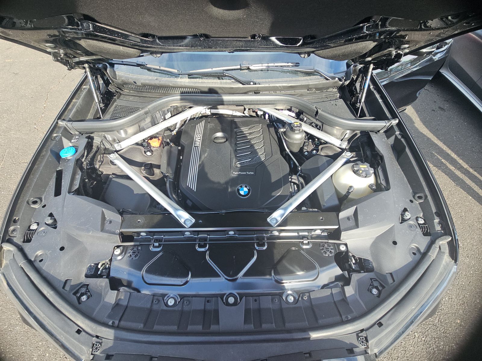 2022 BMW X7 xDrive40i AWD