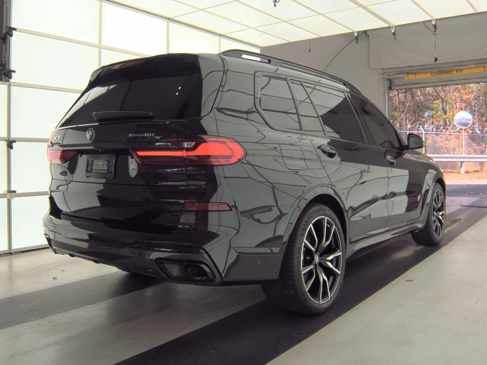 2022 BMW X7 xDrive40i AWD