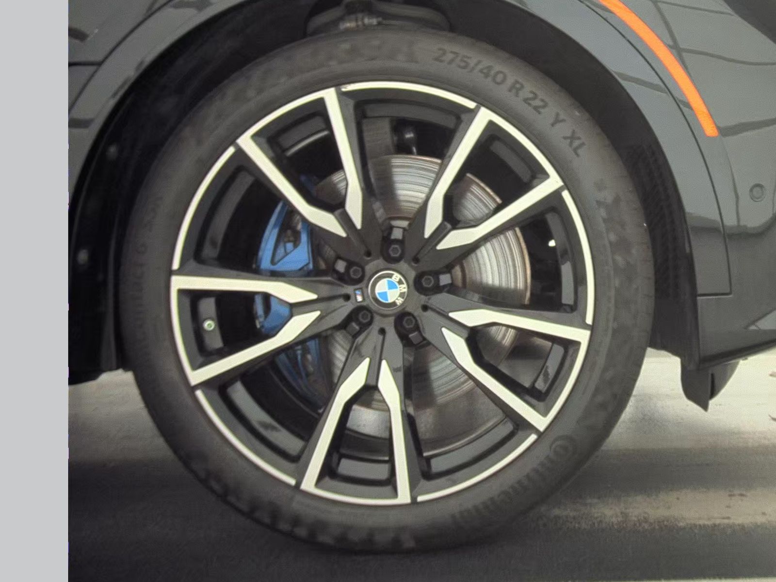 2022 BMW X7 xDrive40i AWD