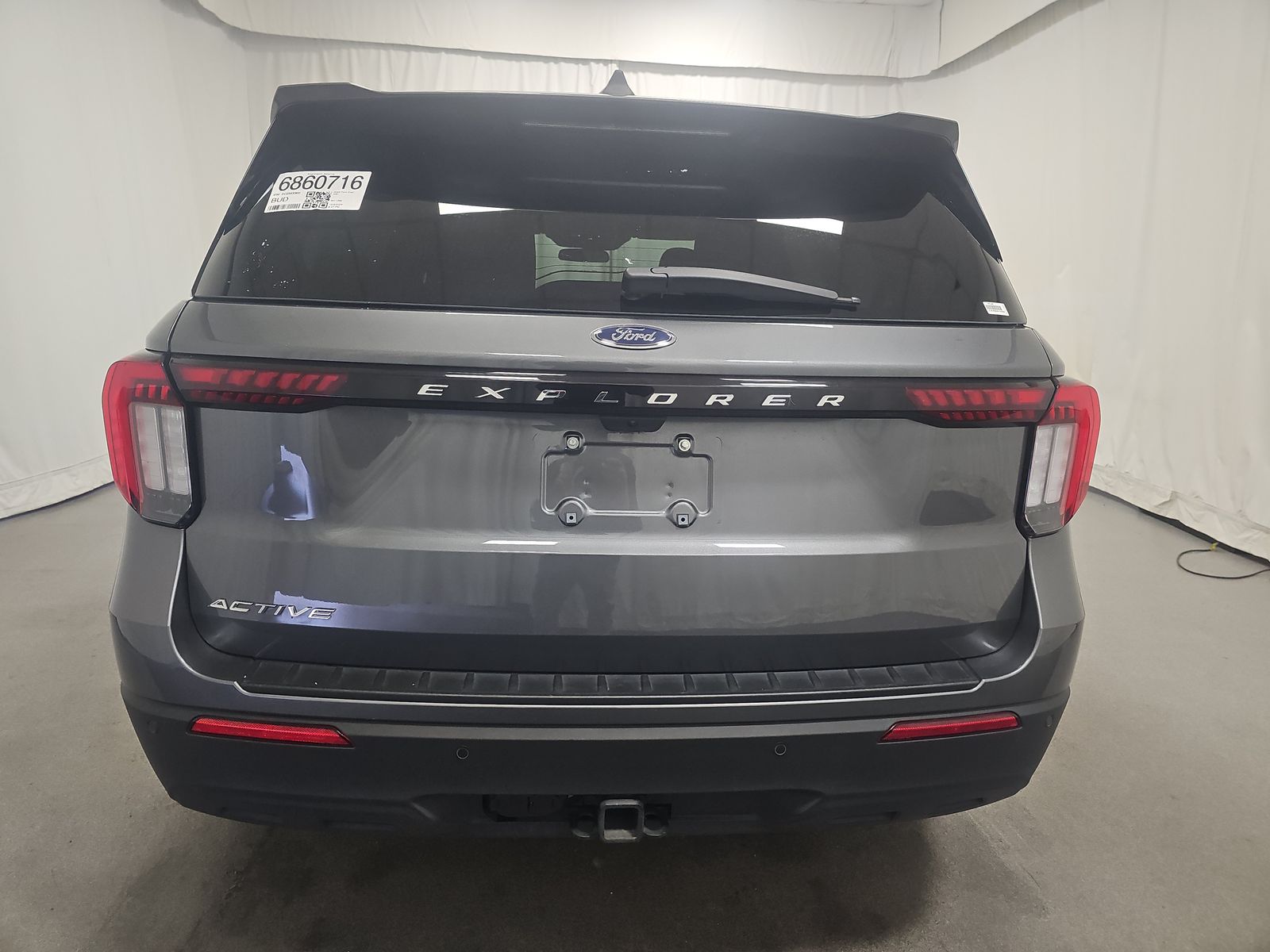 2025 Ford Explorer Active RWD