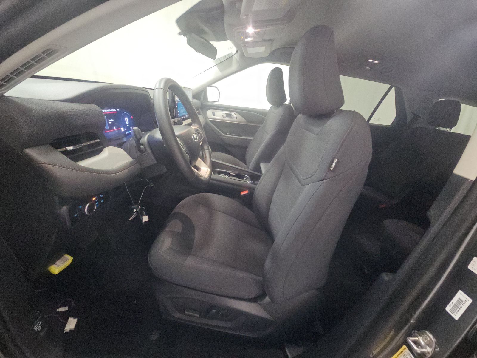 2025 Ford Explorer Active RWD