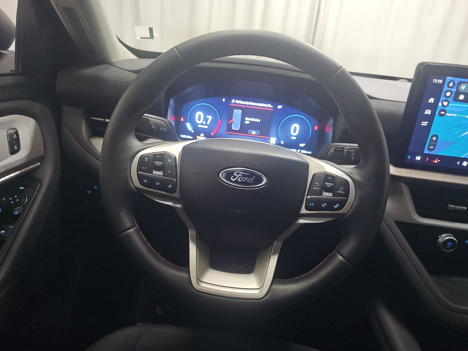 2025 Ford Explorer Active RWD