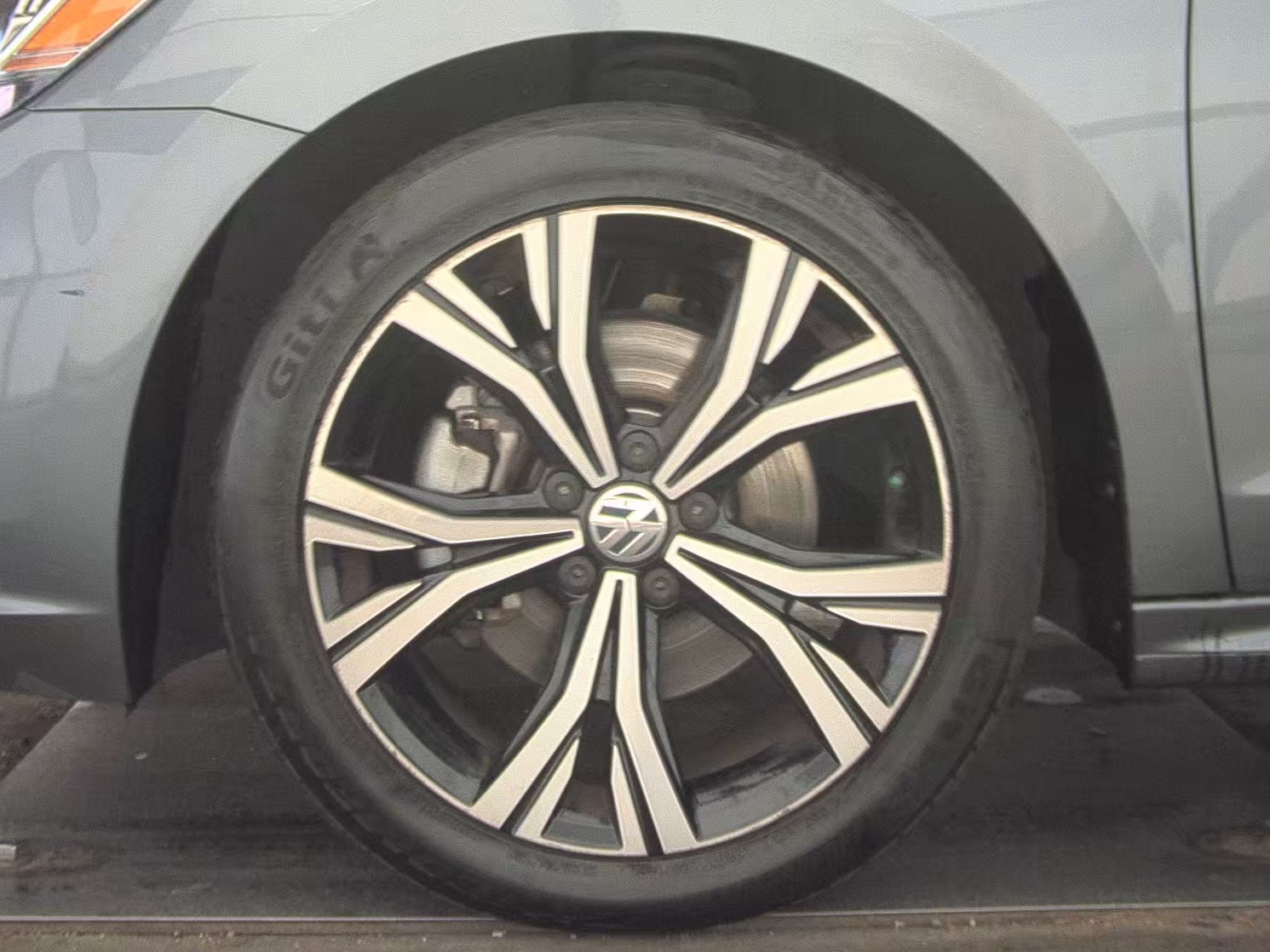 2021 Volkswagen Passat 2.0T SE FWD