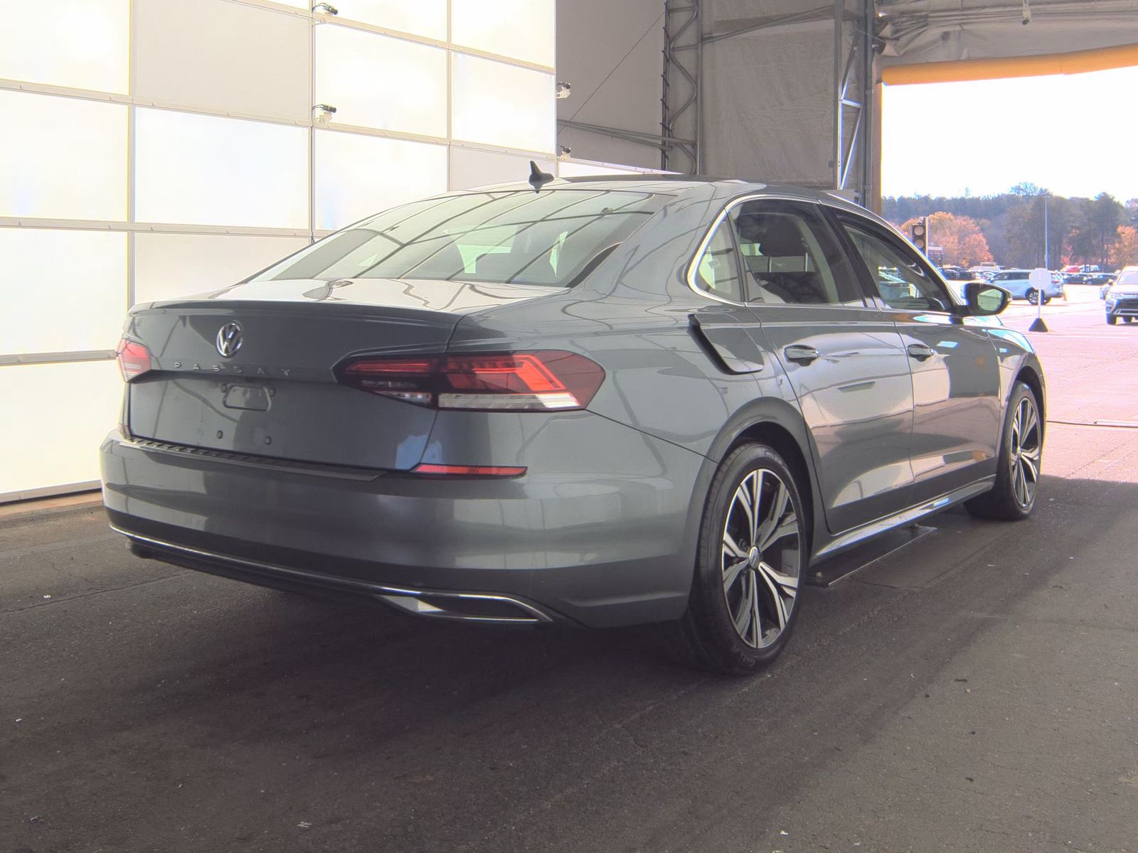 2021 Volkswagen Passat 2.0T SE FWD