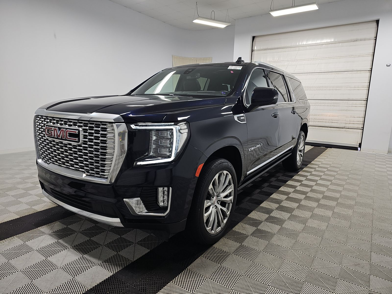 2022 GMC Yukon XL Denali's photo