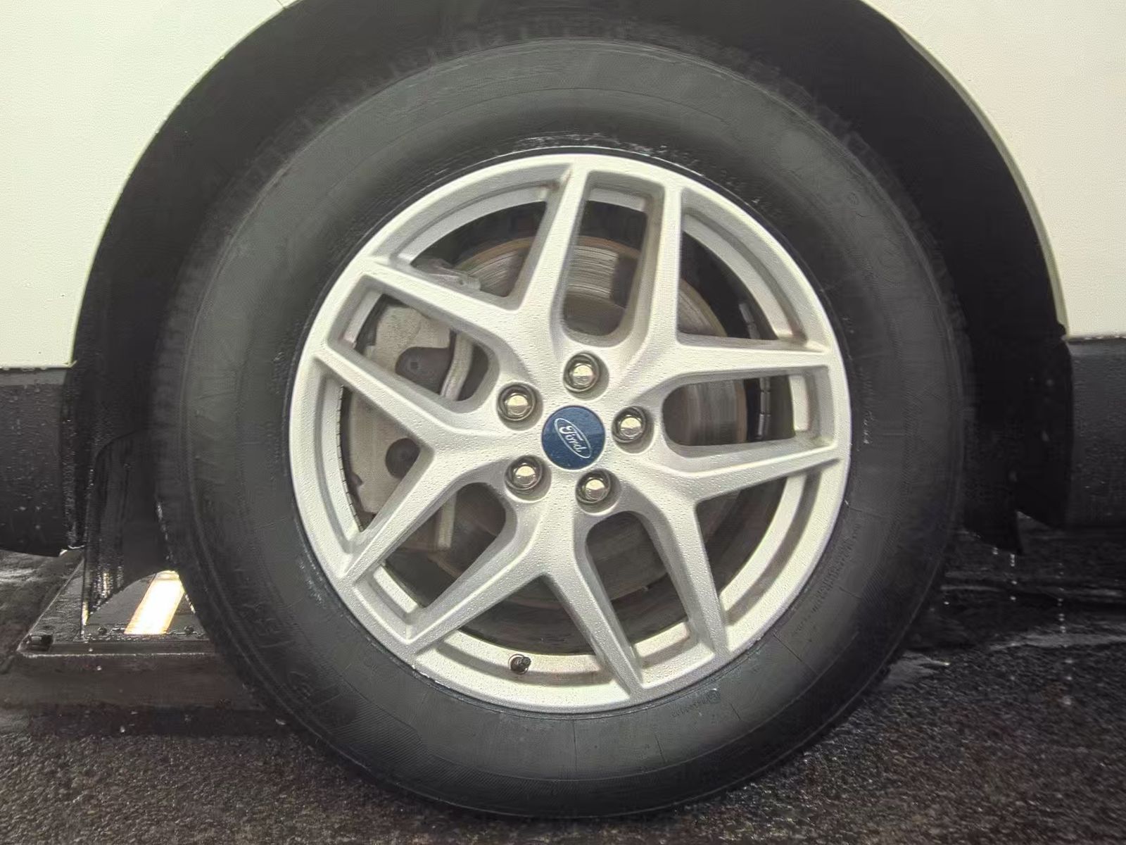 2022 Ford Edge SEL AWD