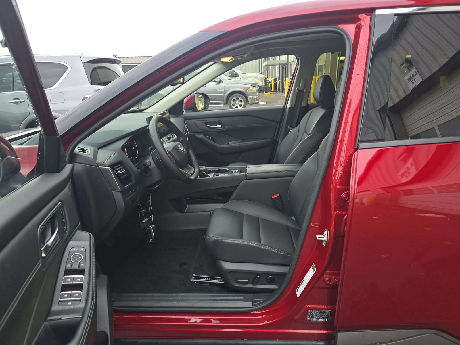 2025 Nissan Rogue SL FWD