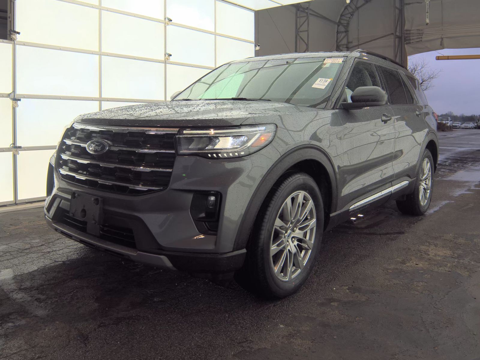2025 Ford Explorer Active AWD