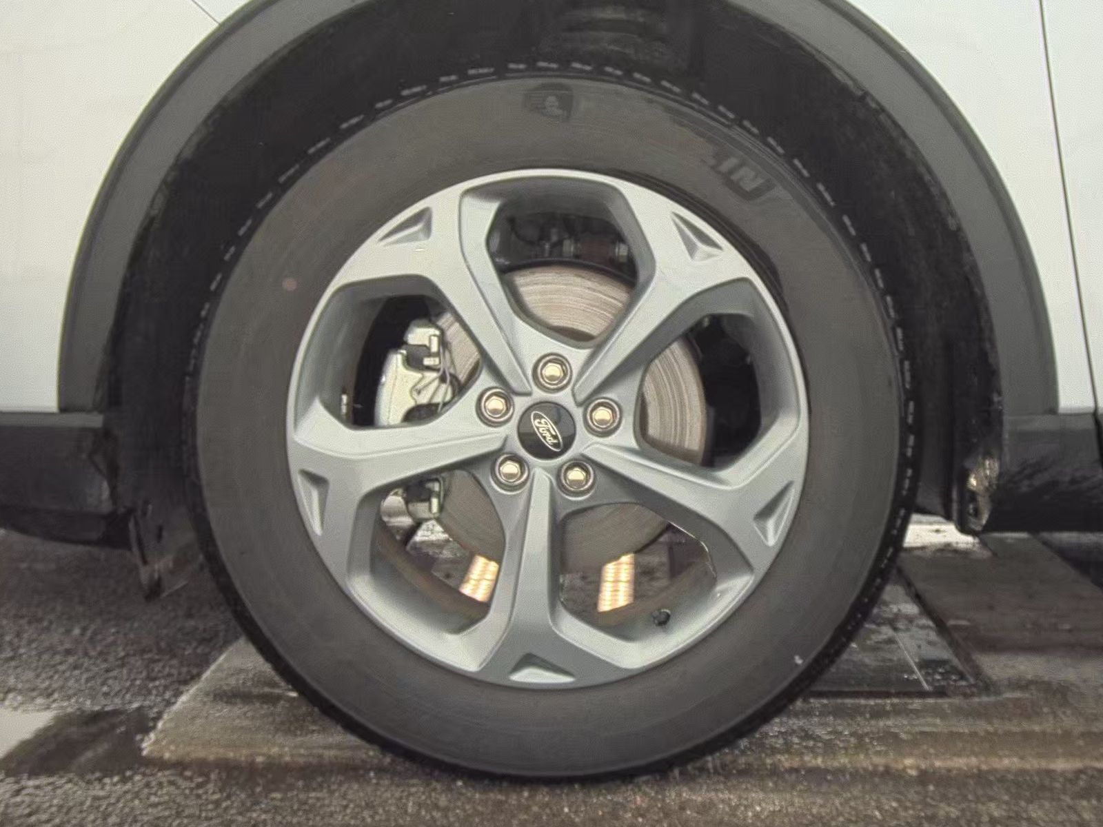 2025 Ford Escape ST-Line FWD