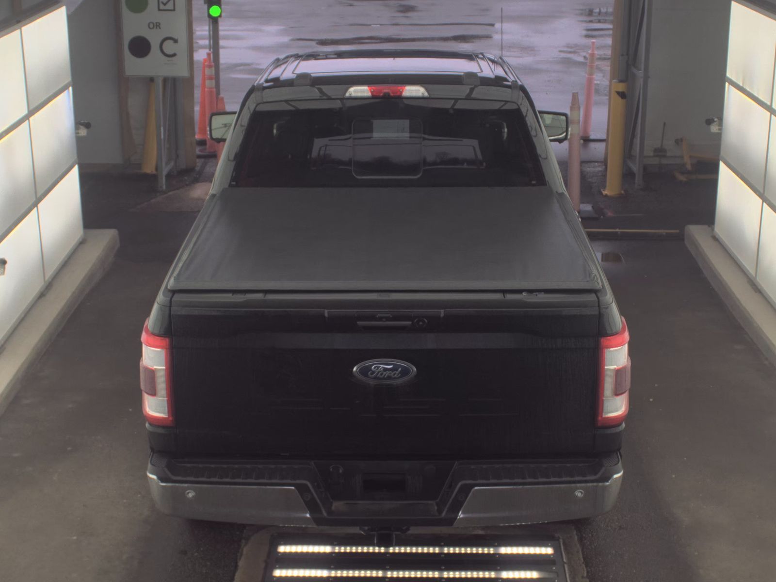 2022 Ford F-150 Hybrid Lariat AWD