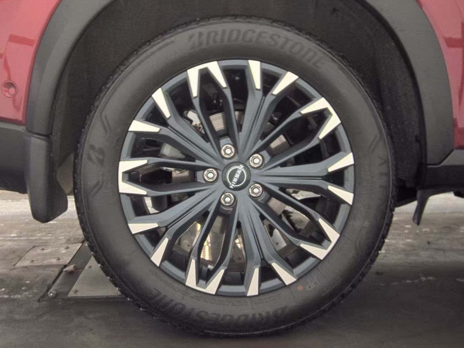 2025 Nissan Rogue SL FWD