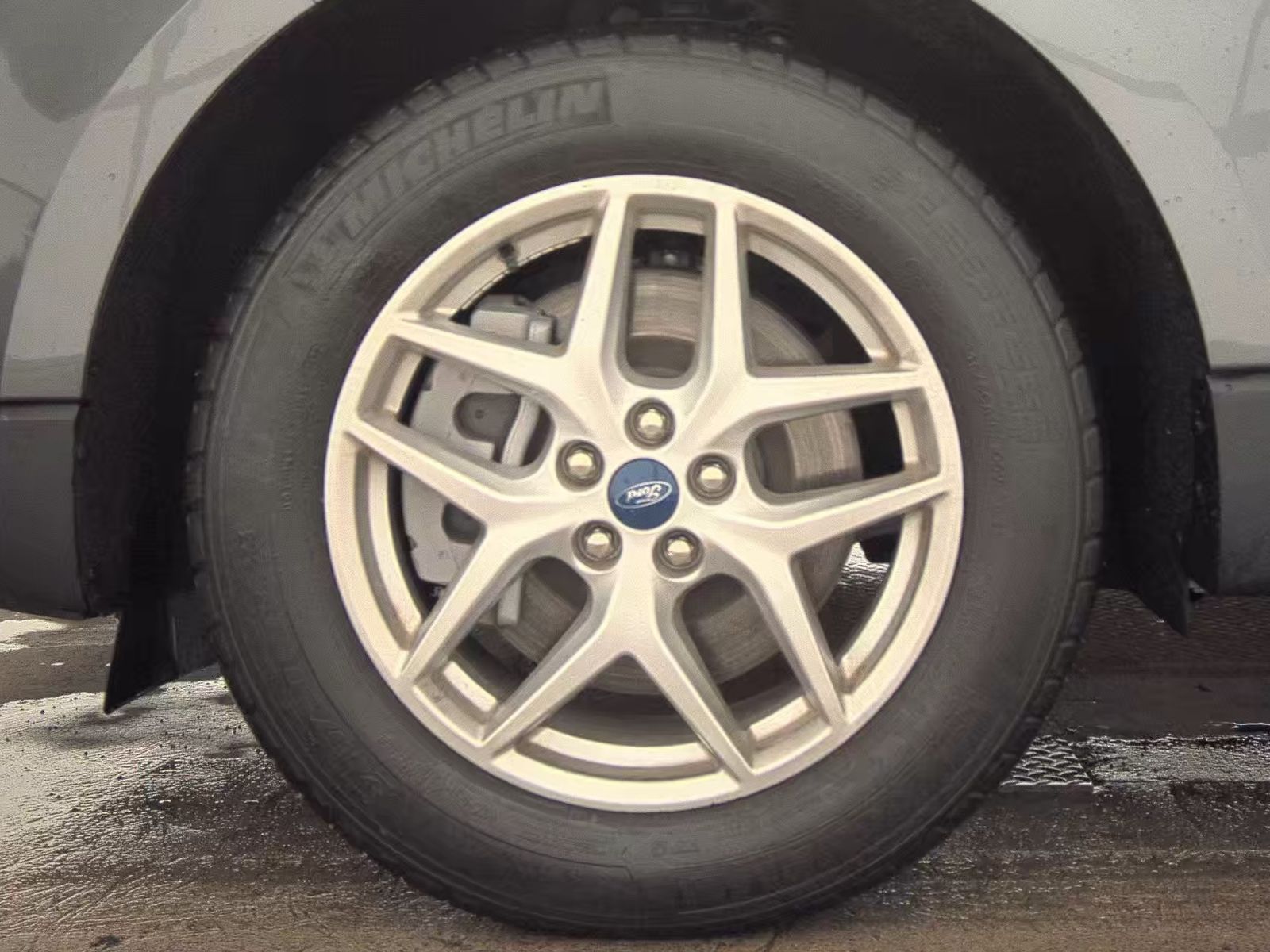 2022 Ford Edge SEL AWD