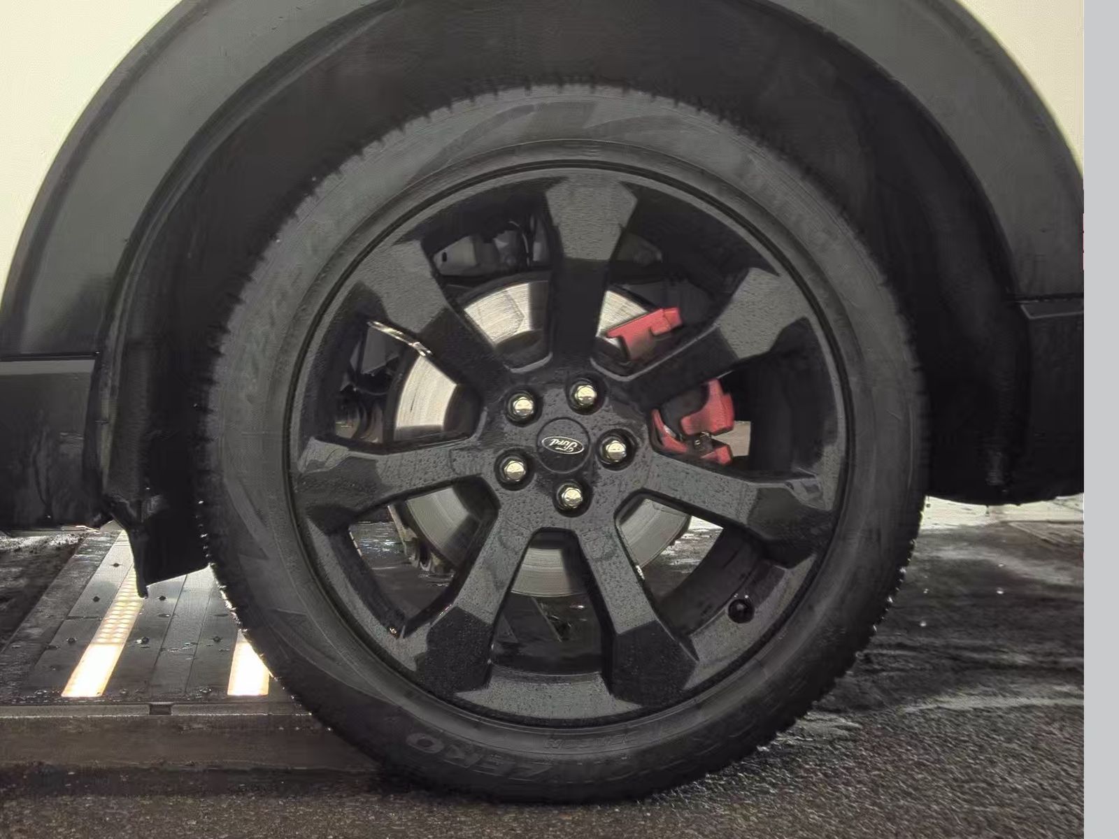 2022 Ford Explorer ST FWD