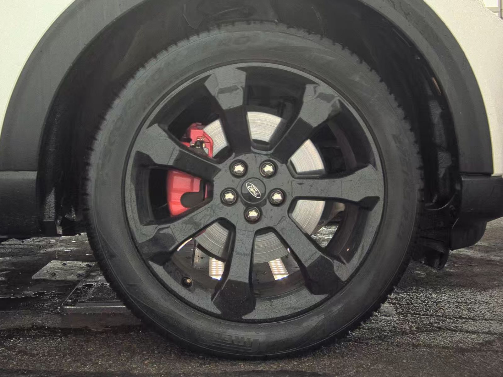 2022 Ford Explorer ST FWD