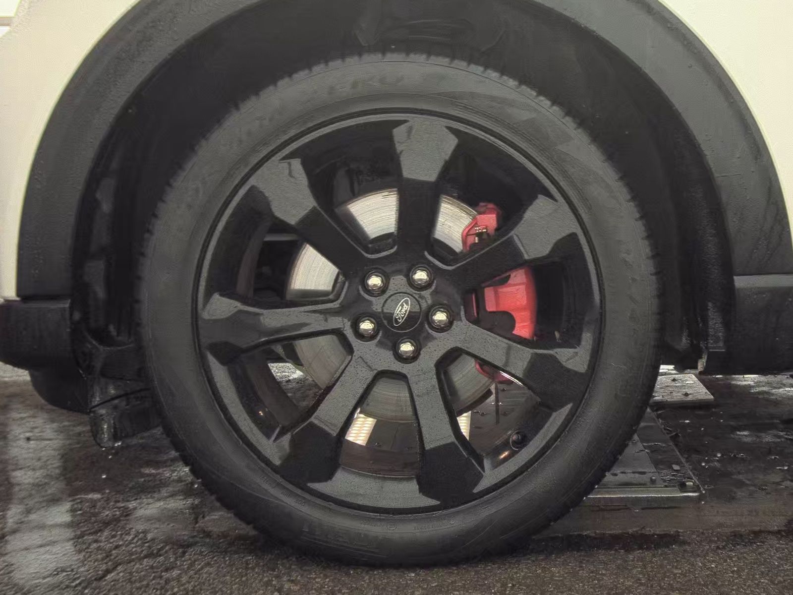 2022 Ford Explorer ST FWD