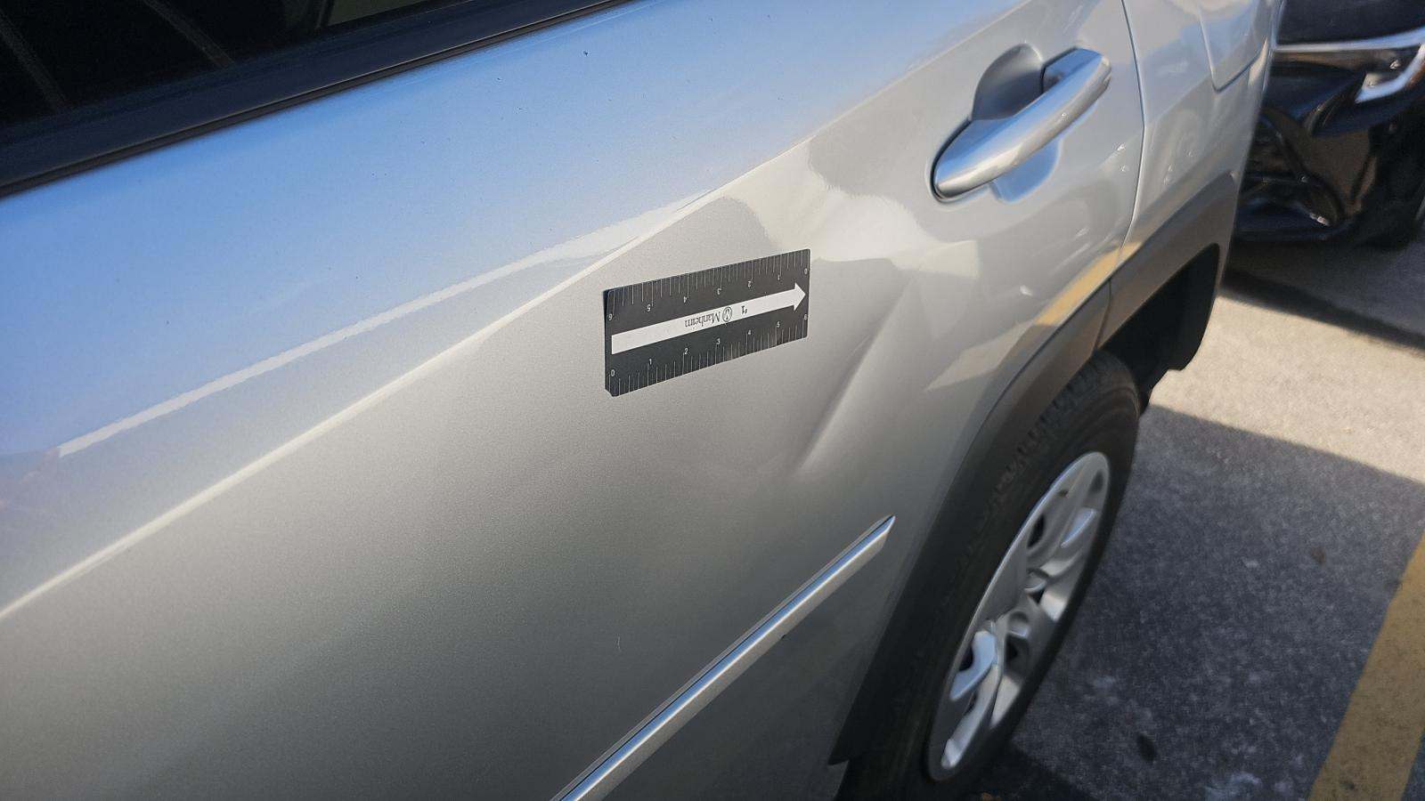 2023 Toyota RAV4 LE FWD