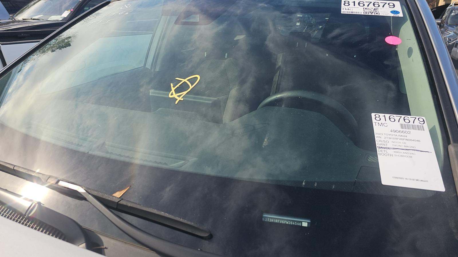 2023 Toyota RAV4 LE FWD