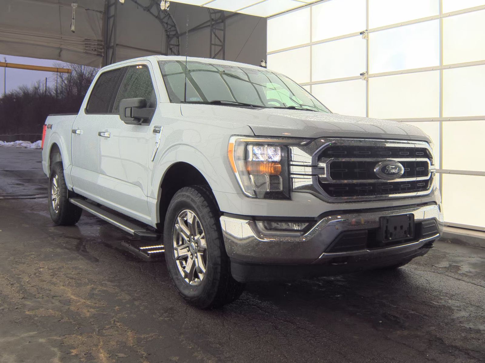2022 Ford F-150 XLT AWD