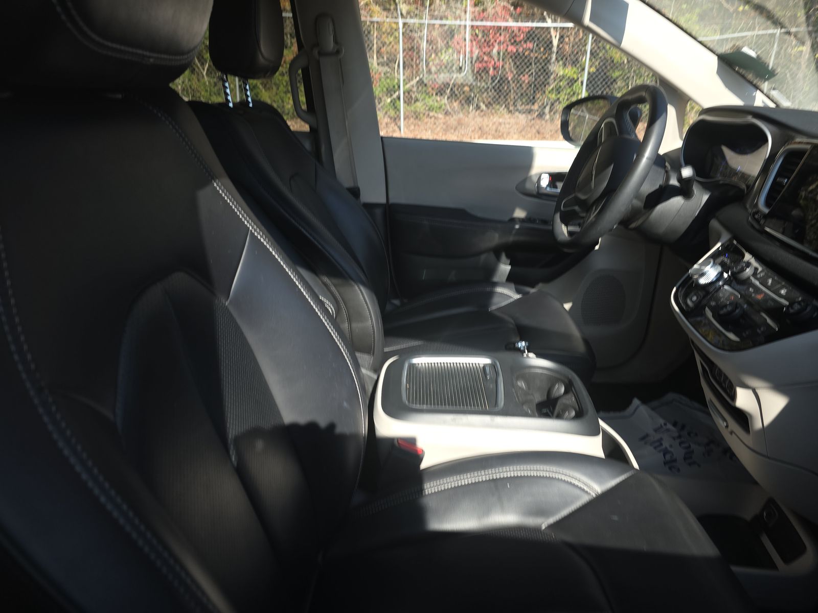 2023 Chrysler Pacifica Touring L FWD