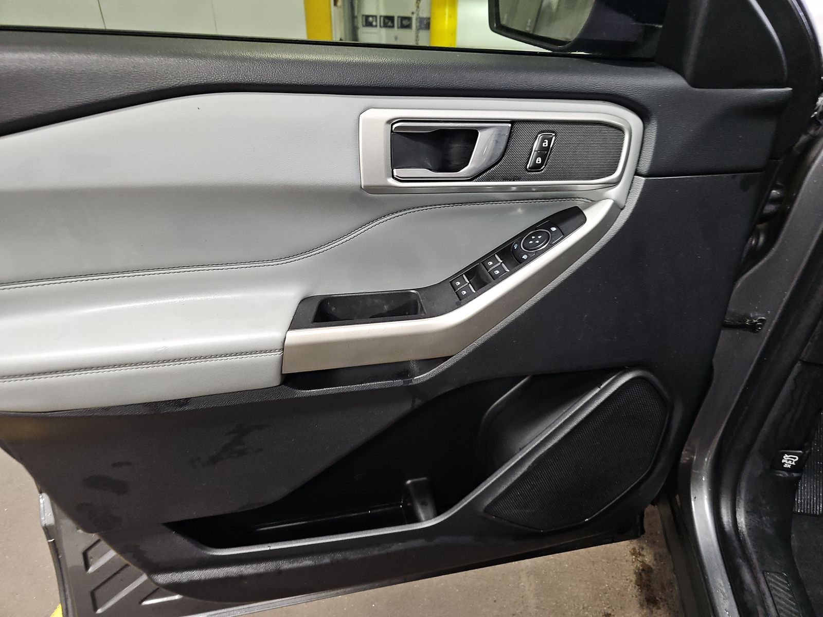 2023 Ford Explorer XLT AWD