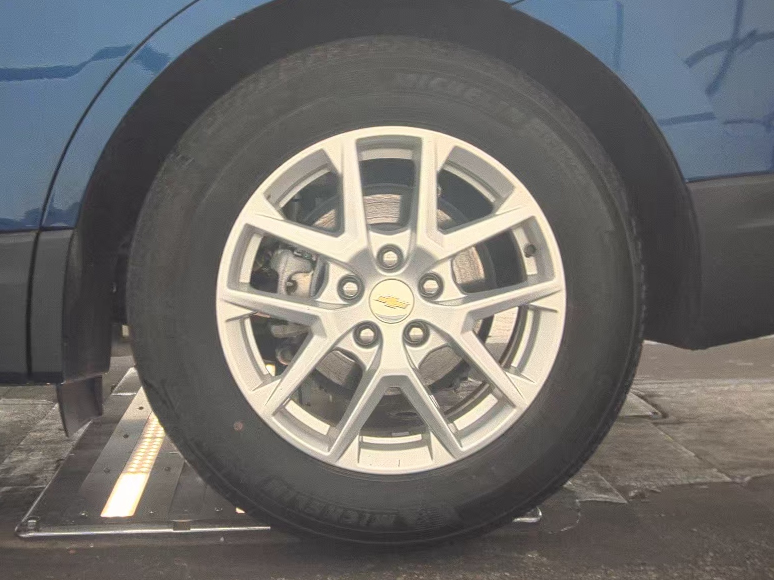 2023 Chevrolet Equinox LT FWD