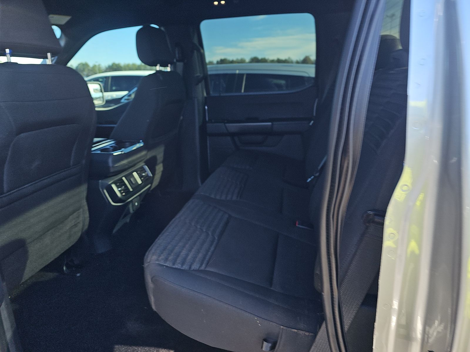 2023 Ford F-150 XL AWD