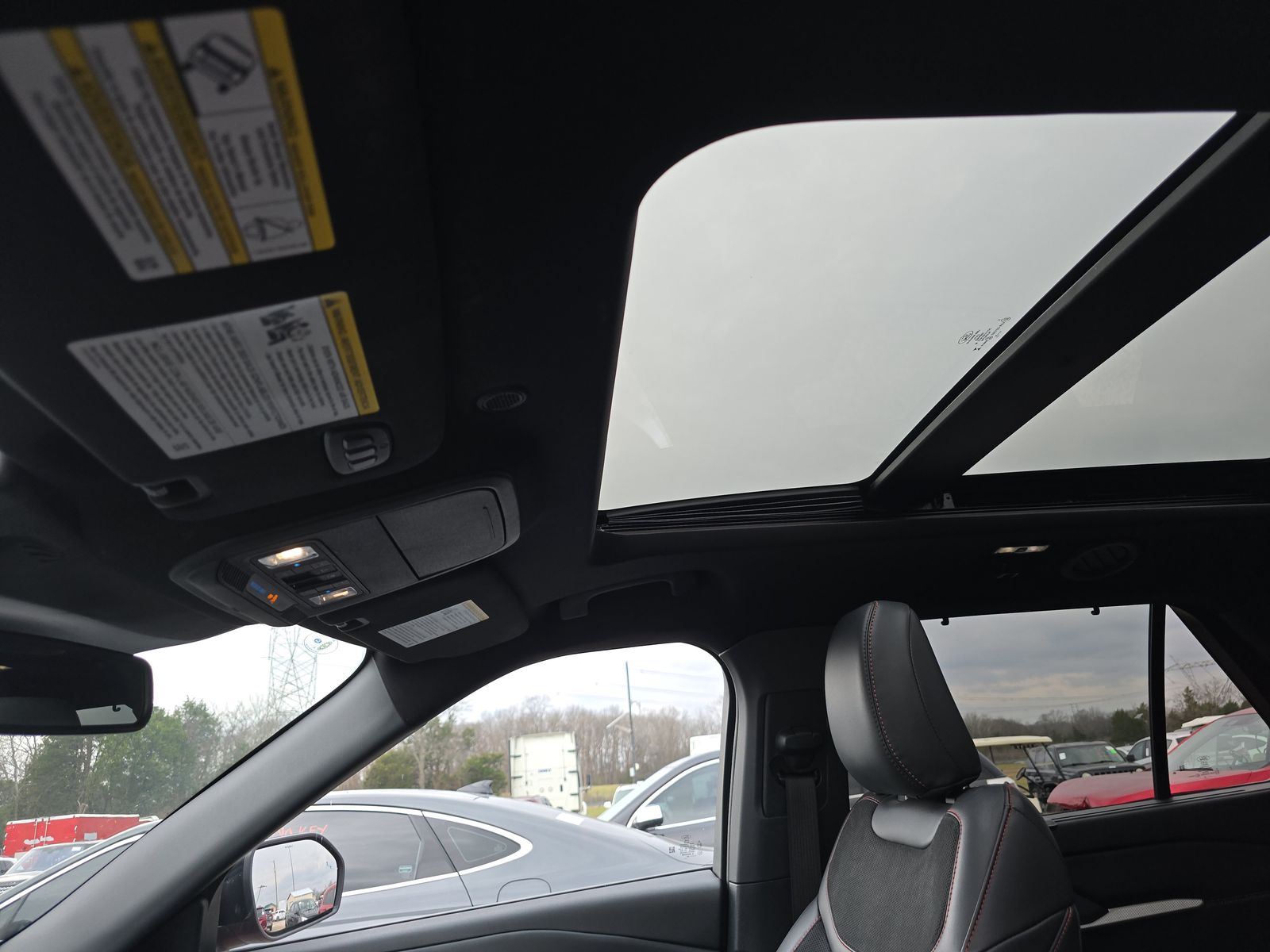 2025 Ford Explorer ST AWD