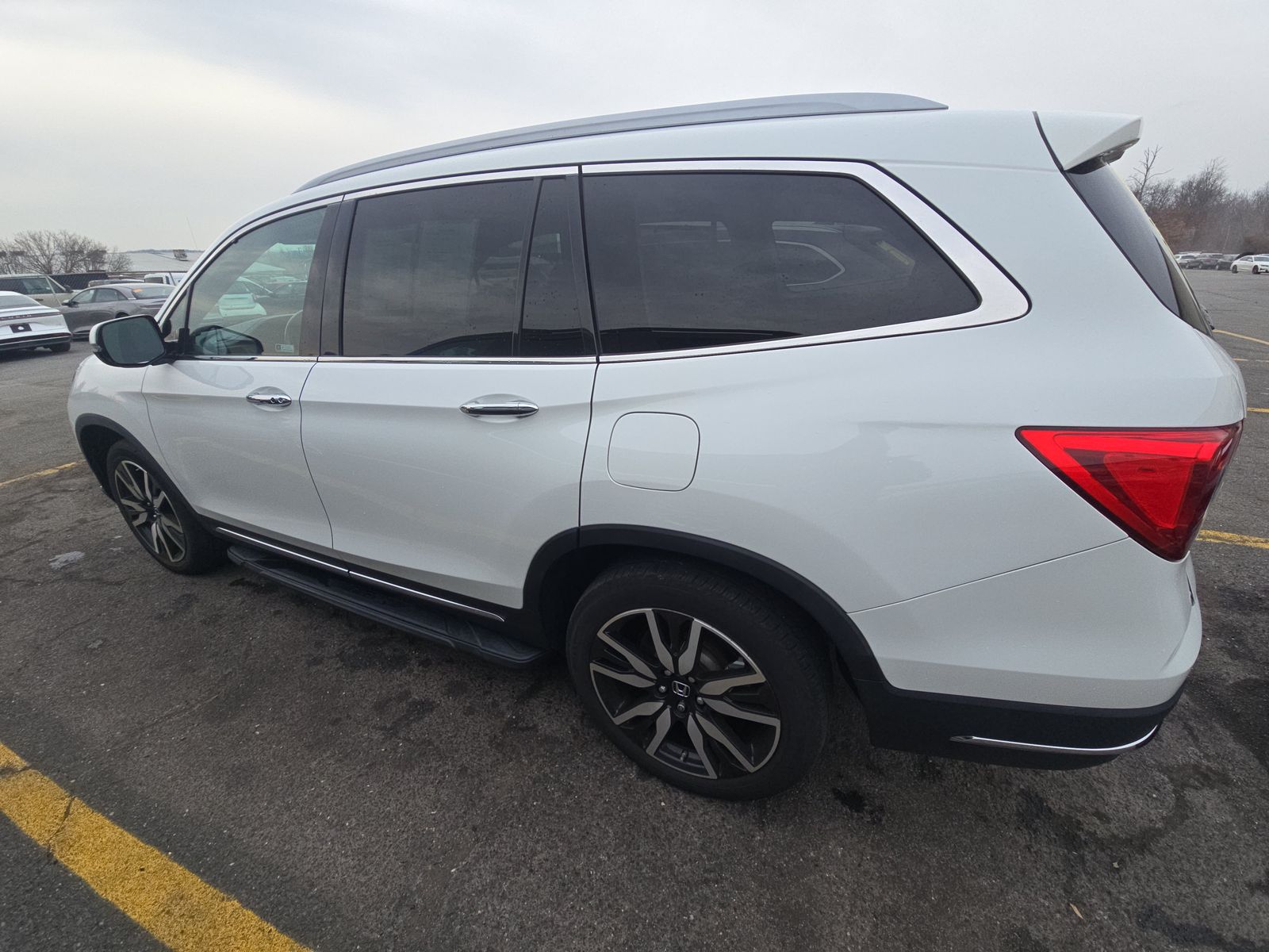 2022 Honda Pilot Touring AWD