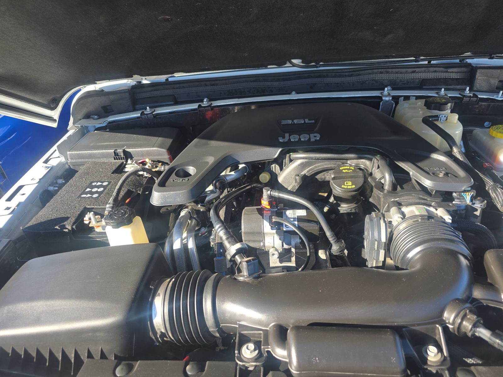 2021 Jeep Wrangler Unlimited Sahara AWD