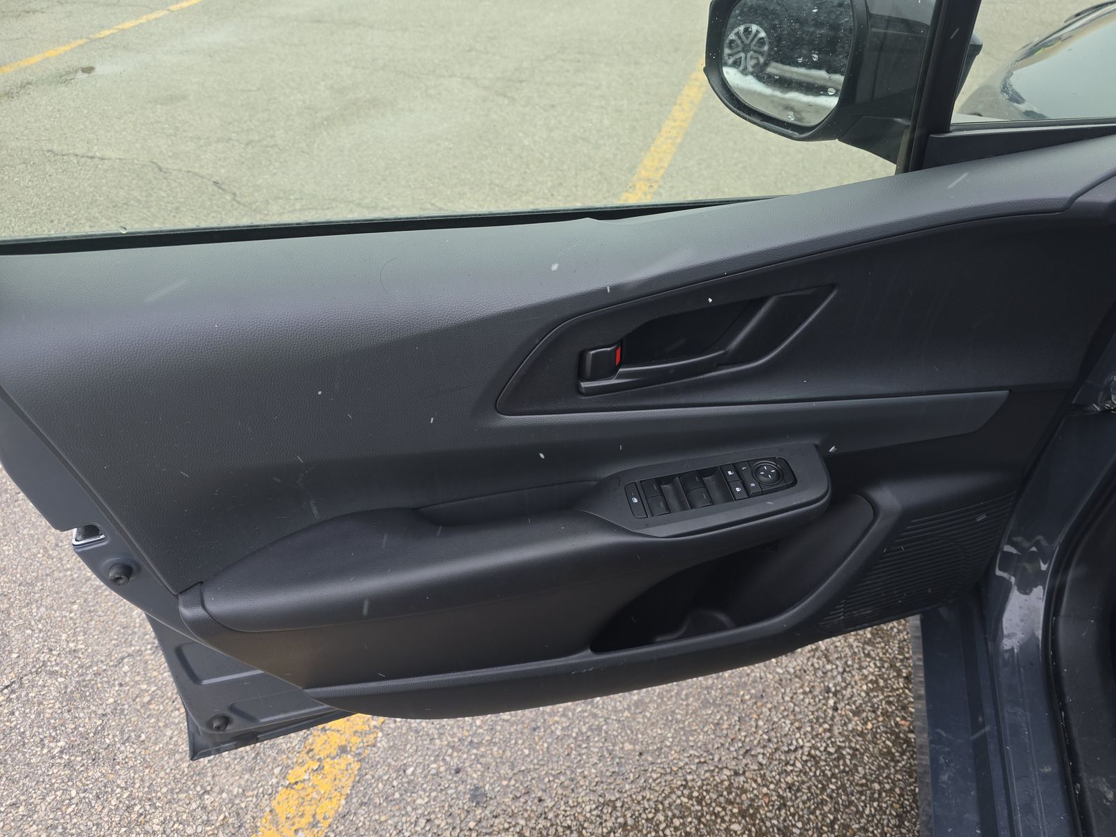 2024 Toyota Prius LE FWD