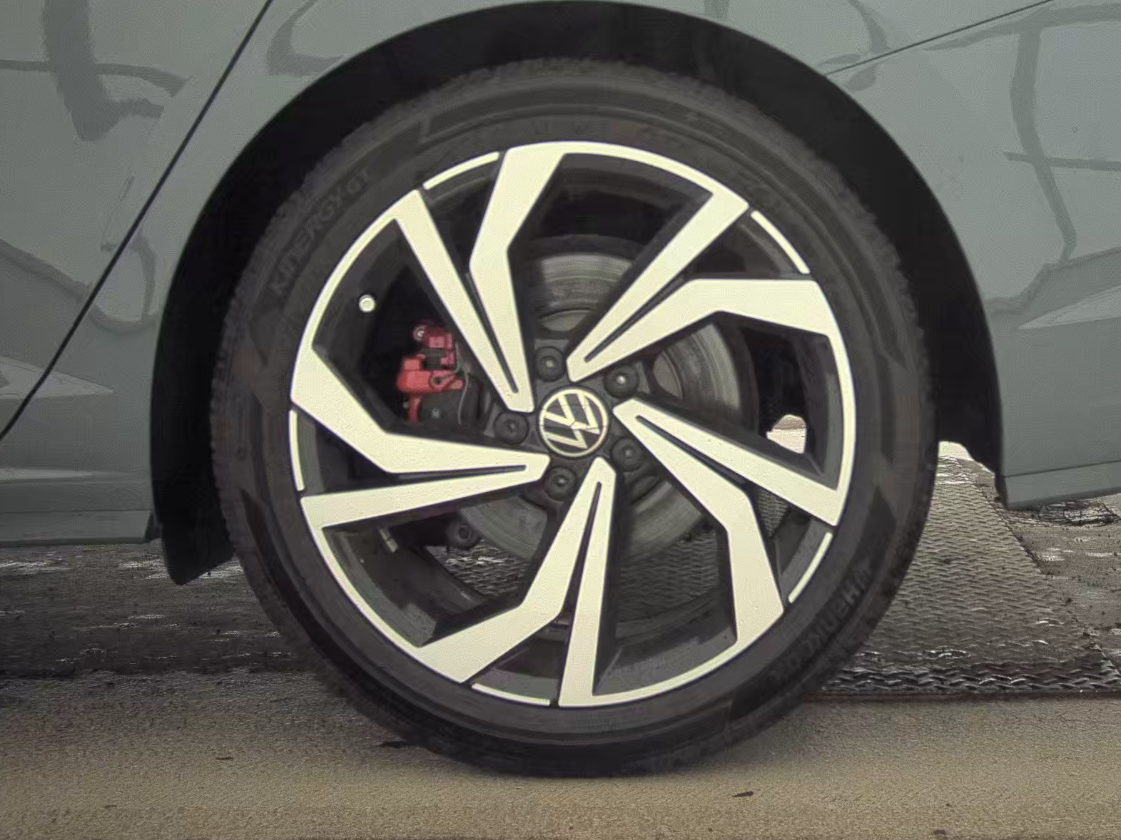 2024 Volkswagen Jetta 2.0T GLI Autobahn FWD