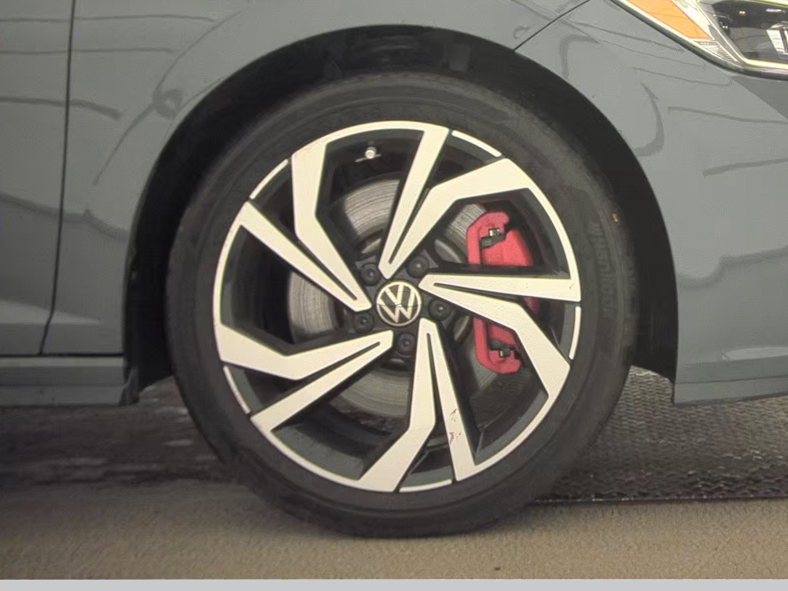 2024 Volkswagen Jetta 2.0T GLI Autobahn FWD