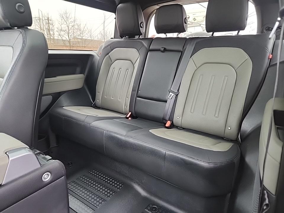 2022 Land Rover Defender 90 X-Dynamic S AWD