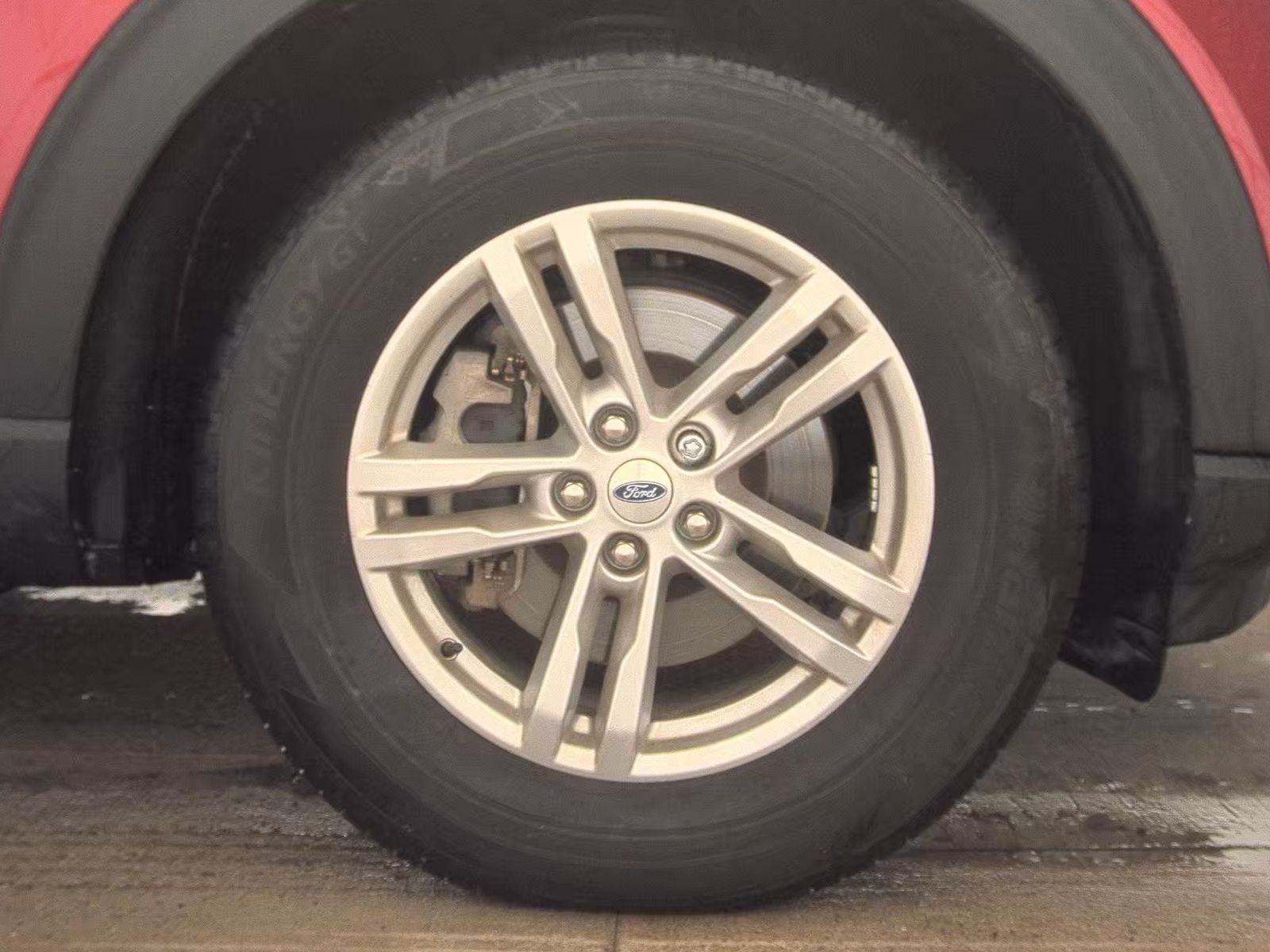 2023 Ford Explorer XLT AWD