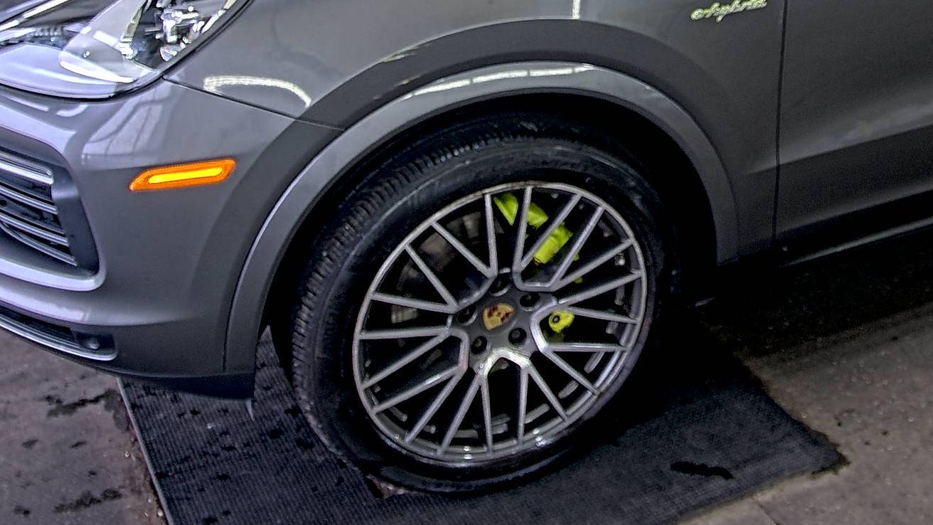 2022 Porsche Cayenne E-Hybrid AWD