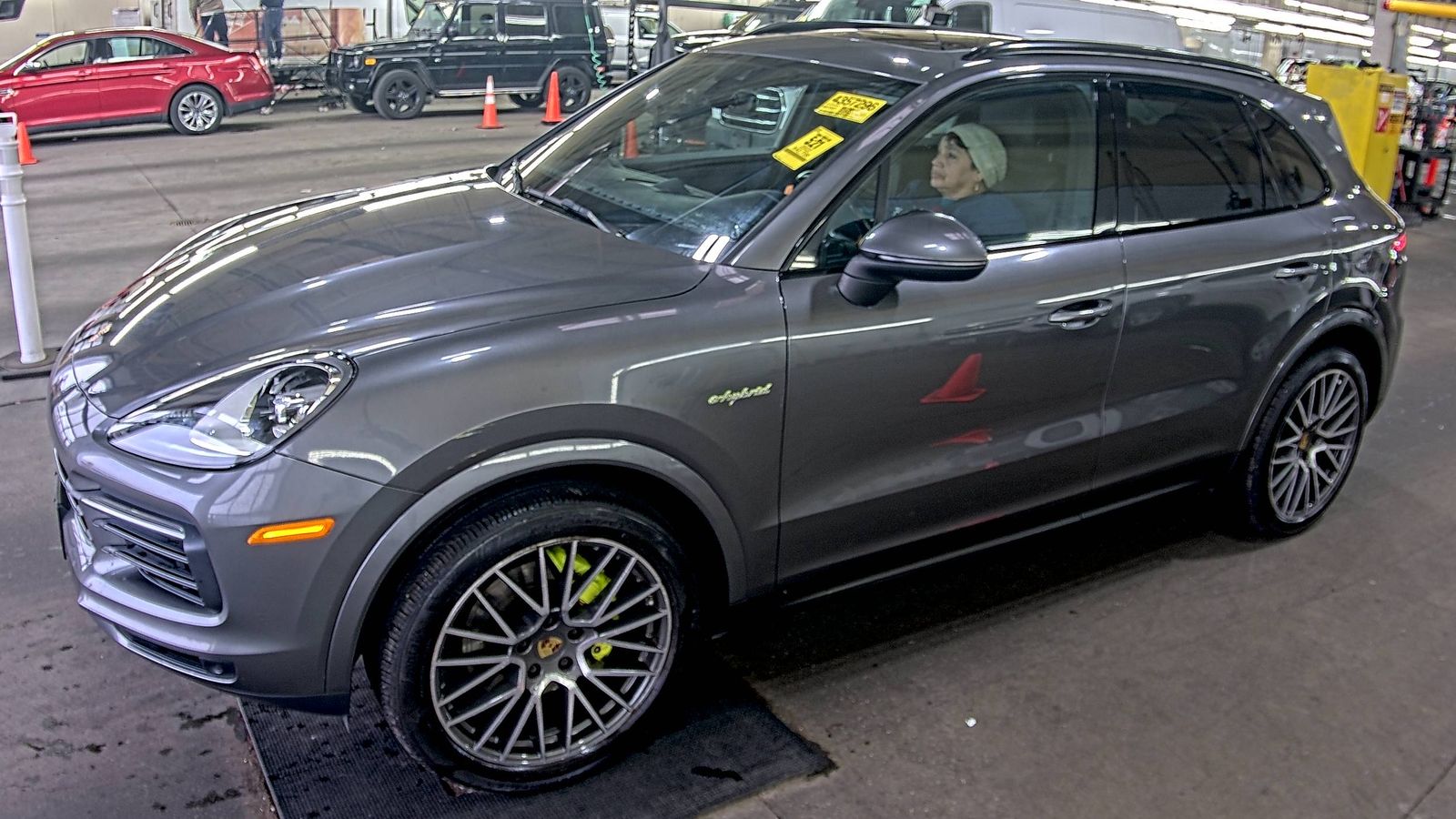 2022 Porsche Cayenne E-Hybrid AWD
