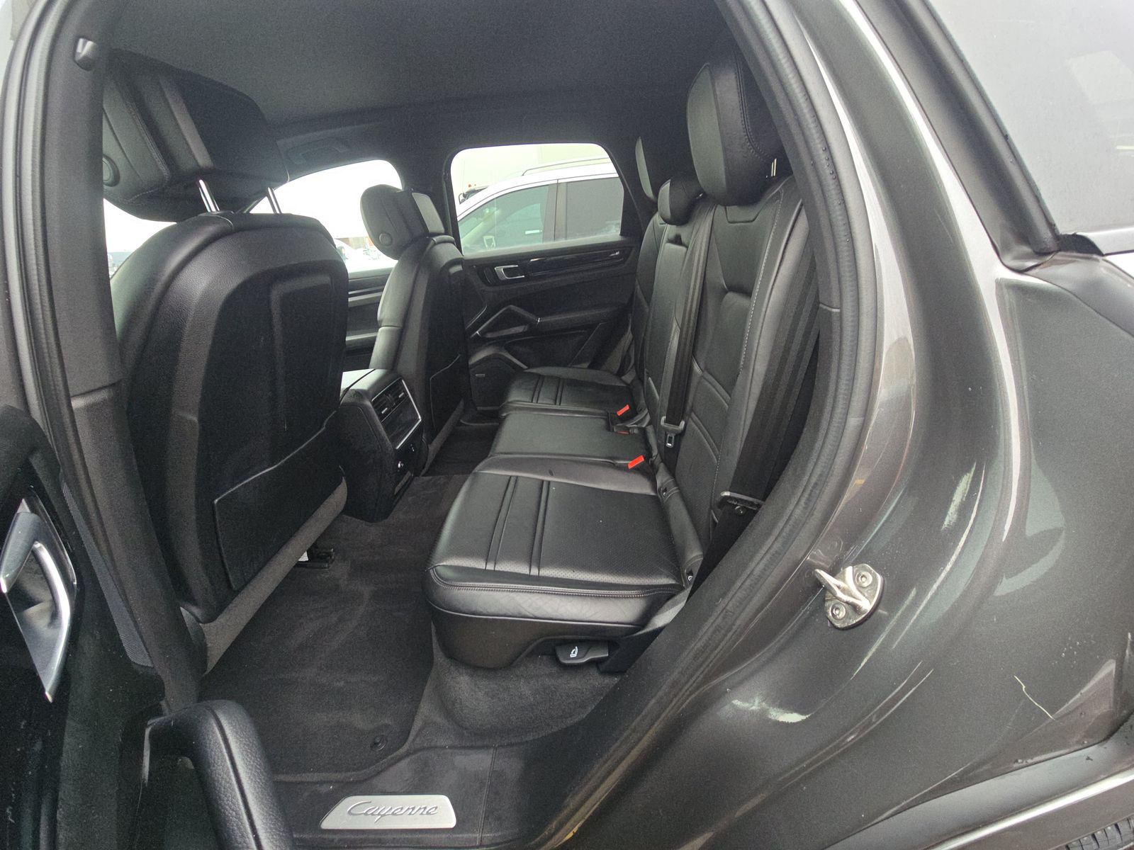 2022 Porsche Cayenne E-Hybrid AWD